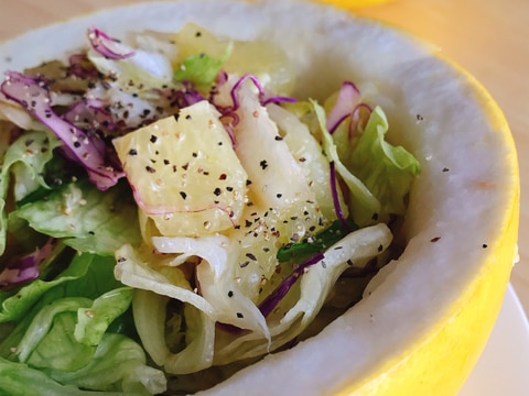 皮の器で☆晩白柚(ばんぺいゆ)のサッパリ春サラダ